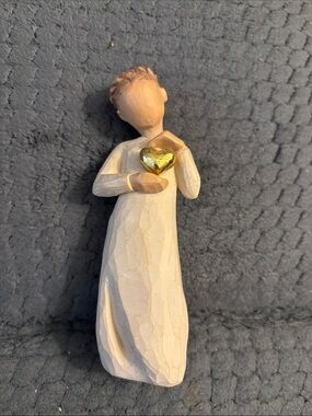 Willow Tree Keepsake Figurine